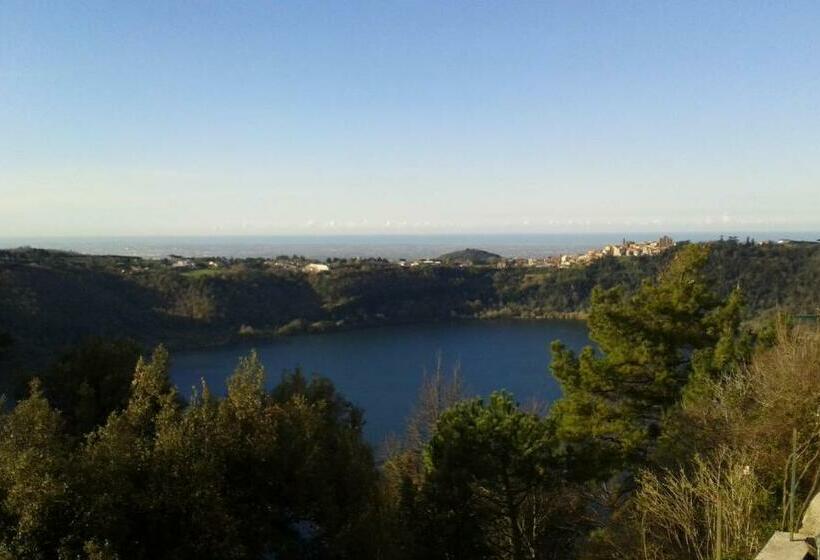 펜션 Vistalago Guesthouse