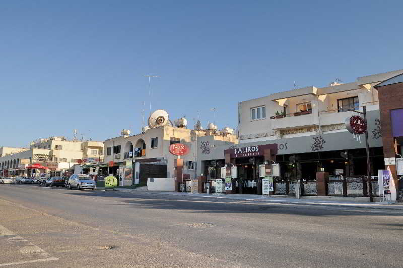 Amore Hotel Apartments