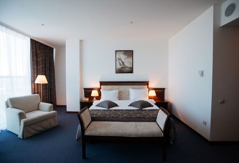 Grand Hotel Astrakhan