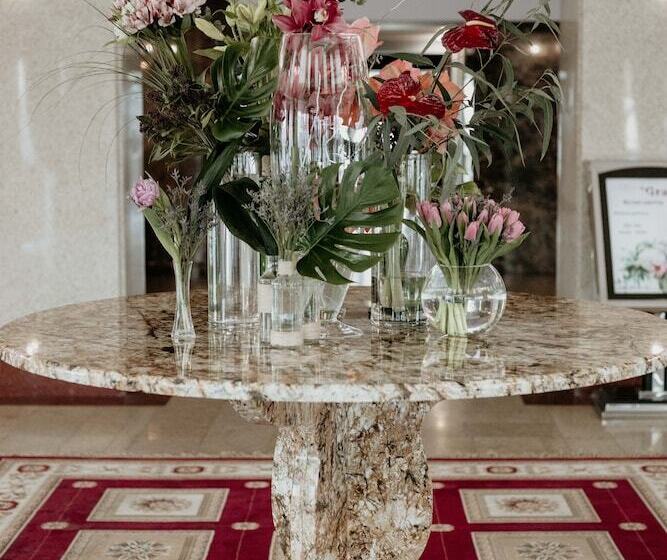 Grand Hotel Astrakhan