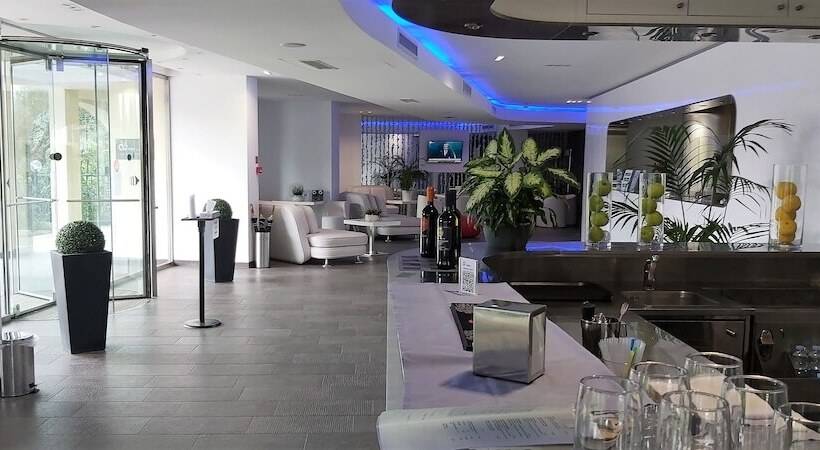 בית מלון כפרי A Point Porto Ercole Resort & Spa