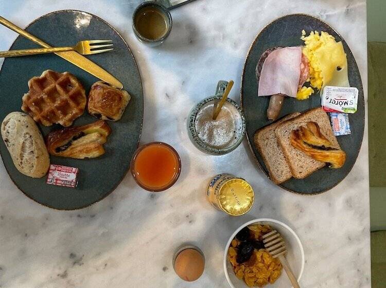 Отель Parici Hôtel Boulogne Billancourt