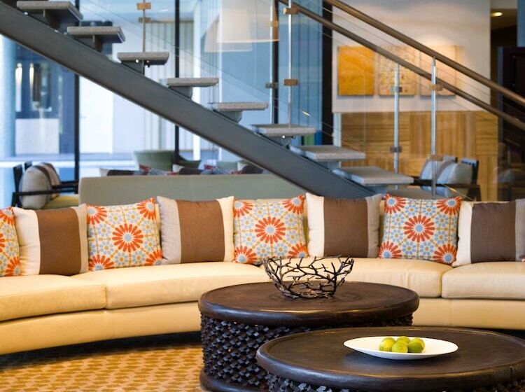 Adina Apartment Hotel Darwin Waterfront