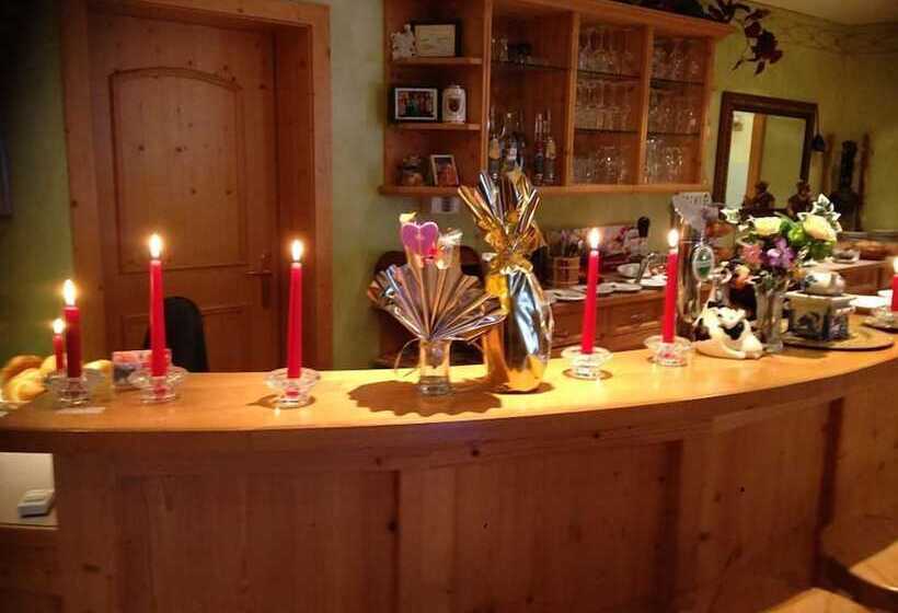 בית מלון כפרי Alfaierhof Bergheimat