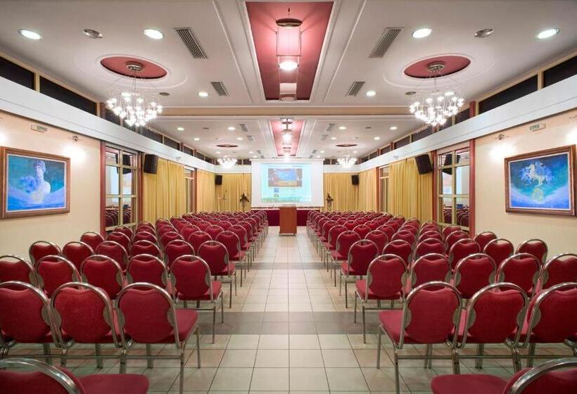 فندق Angelika Pallas