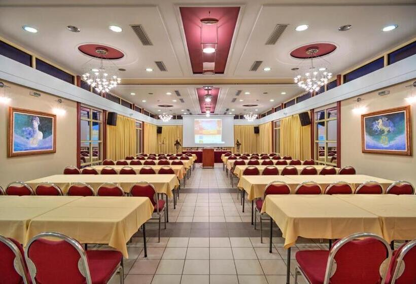 فندق Angelika Pallas