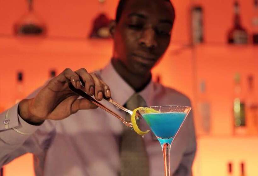 هتل Apex Temple Court