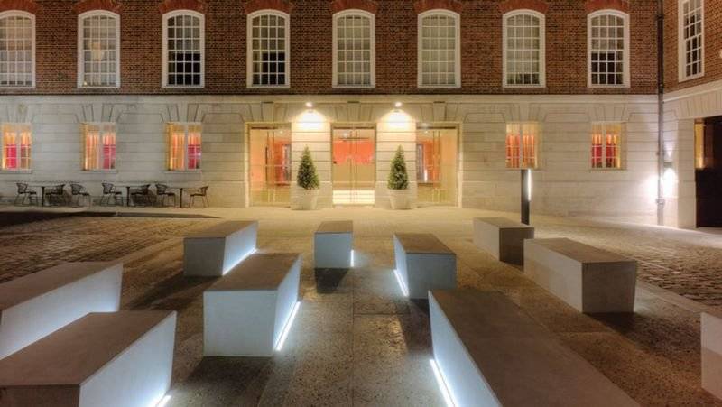 هتل Apex Temple Court