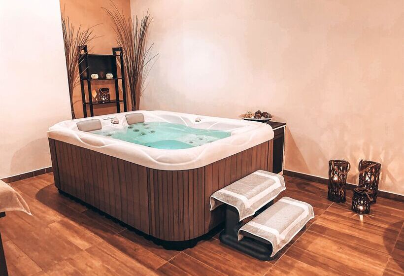 호텔 Atrium Platinum Resort & Spa