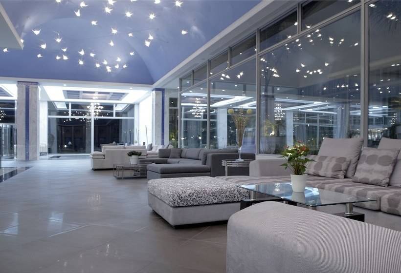 호텔 Atrium Platinum Resort & Spa