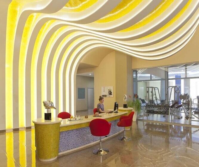 호텔 Atrium Platinum Resort & Spa