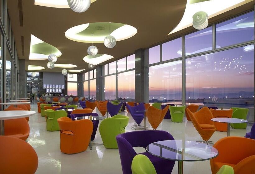 호텔 Atrium Platinum Resort & Spa