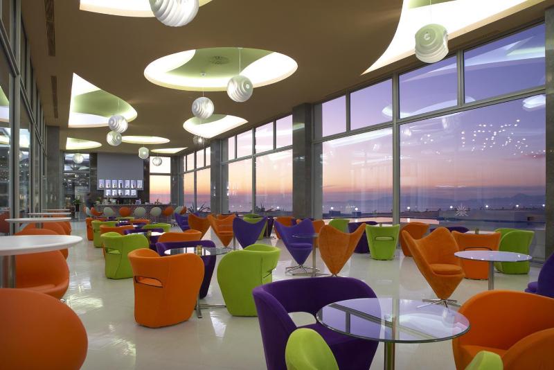 호텔 Atrium Platinum Resort & Spa