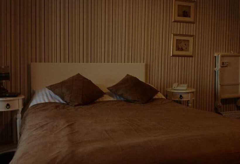 ホテル Balmoral Lodge