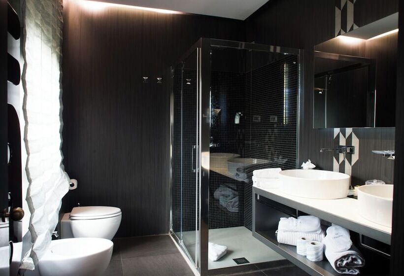 בית מלון כפרי Divina Luxury