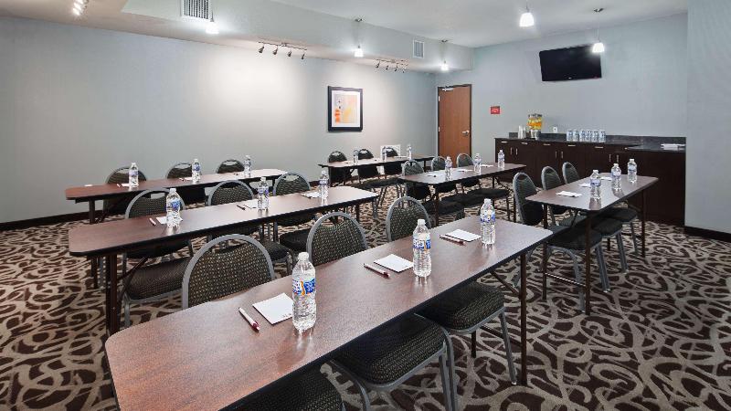 فندق Best Western Plus Austin Airport Inn & Suites