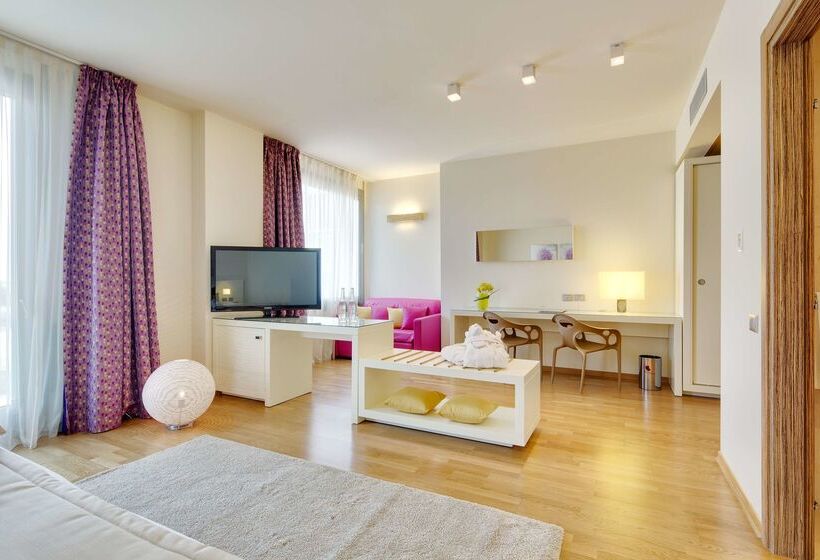 Best Western Plus Leone Di Messapia Hotel & Conference