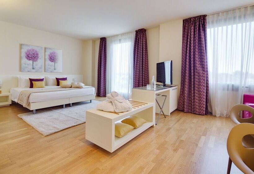 Best Western Plus Leone Di Messapia Hotel & Conference