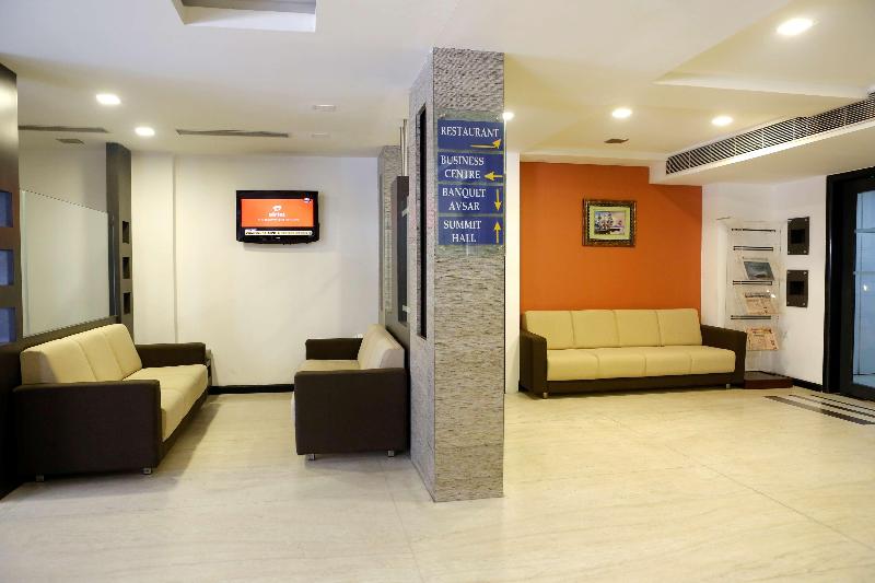 Click Hotel Yuvraj