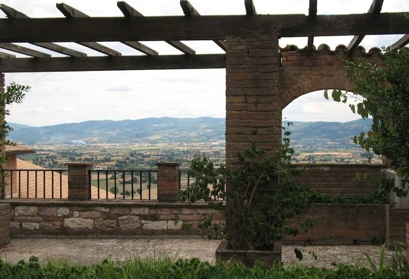 هتل Cittadella Laudato Si