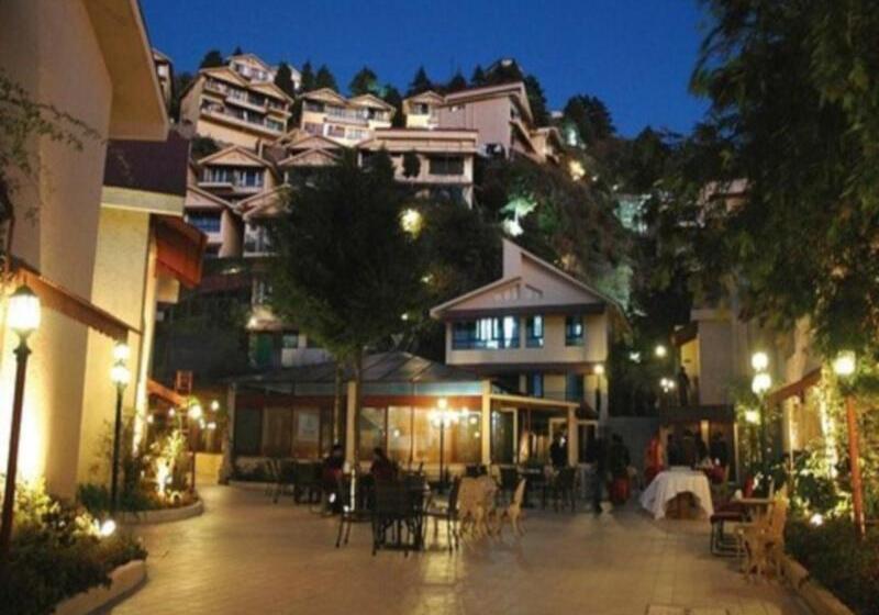 ホテル Club Mahindra Mussoorie