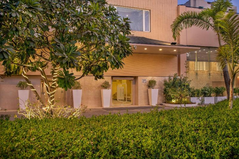 호텔 Bloomsuites L Ahmedabad