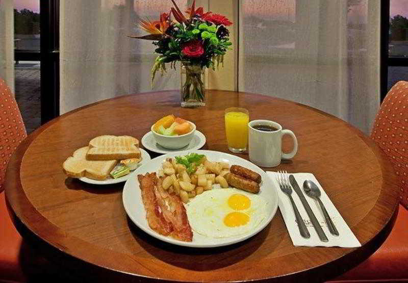 فندق Courtyard Austin Airport