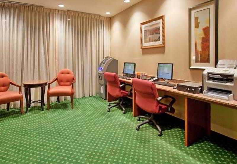 فندق Courtyard Austin Airport