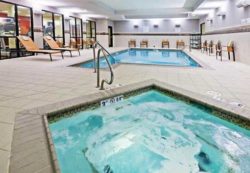 فندق Courtyard By Marriott Tulsa Woodland Hills