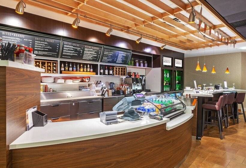 فندق Courtyard By Marriott Tulsa Woodland Hills