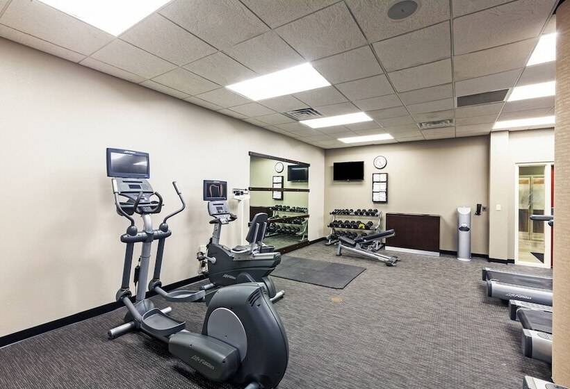 فندق Courtyard By Marriott Tulsa Woodland Hills