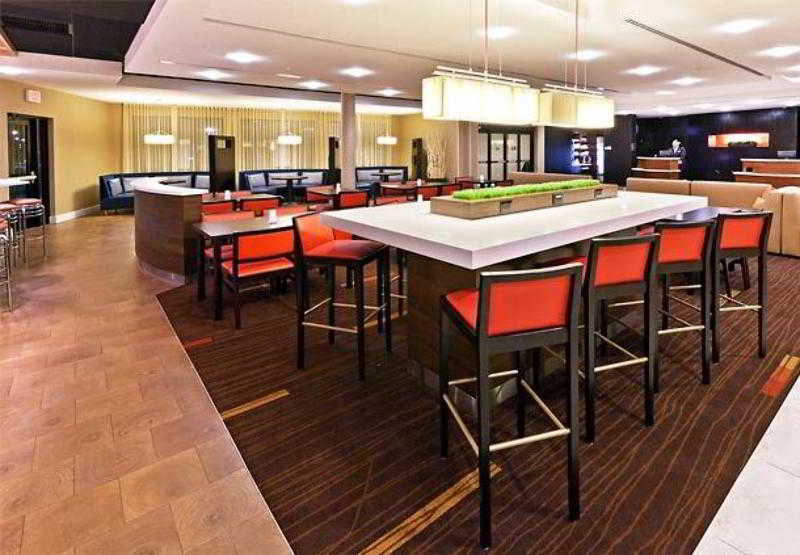 فندق Courtyard By Marriott Tulsa Woodland Hills