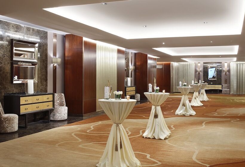 هتل Crowne Plaza Kunming City Centre By Ihg