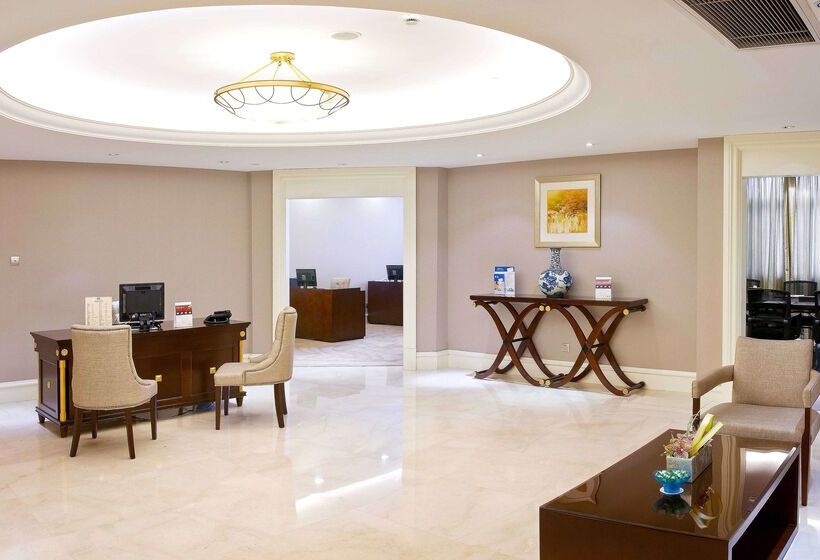 Days Hotel And Suites Fudu Changzhou
