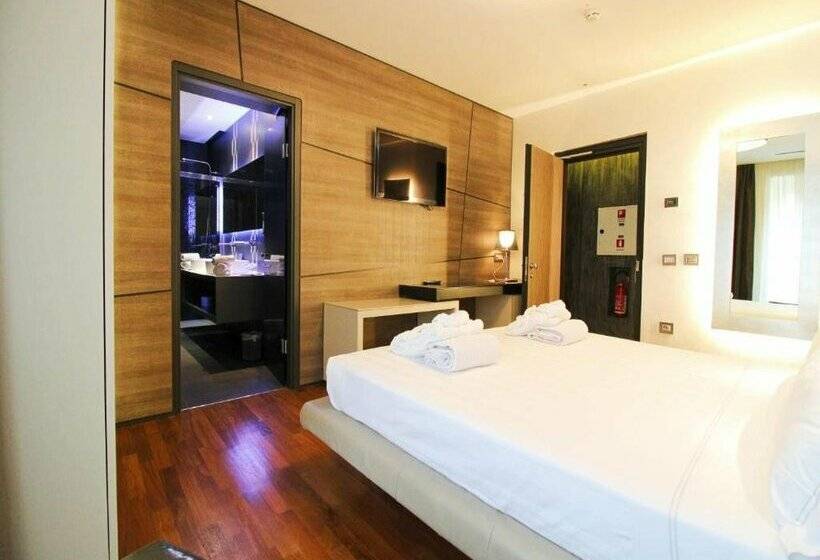 בית מלון כפרי Divina Luxury