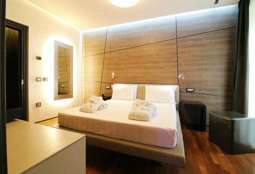 בית מלון כפרי Divina Luxury