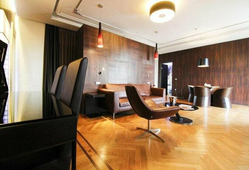 בית מלון כפרי Divina Luxury