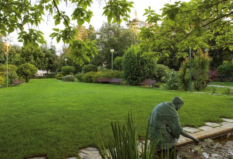 فندق Domus Pacis Assisi