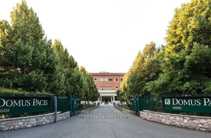 فندق Domus Pacis Assisi