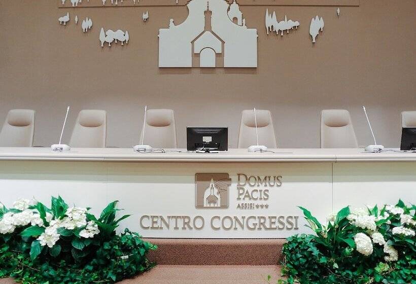 فندق Domus Pacis Assisi
