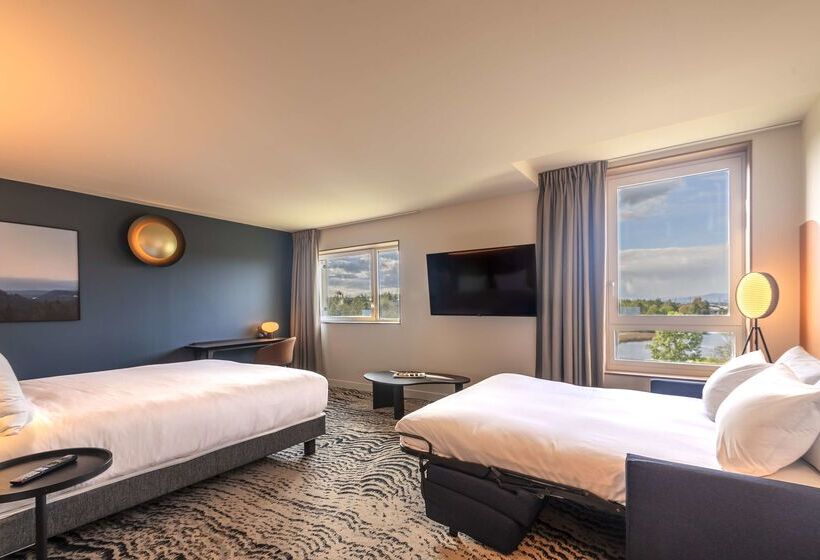 هتل Doubletree By Hilton Lyon Eurexpo & Spa