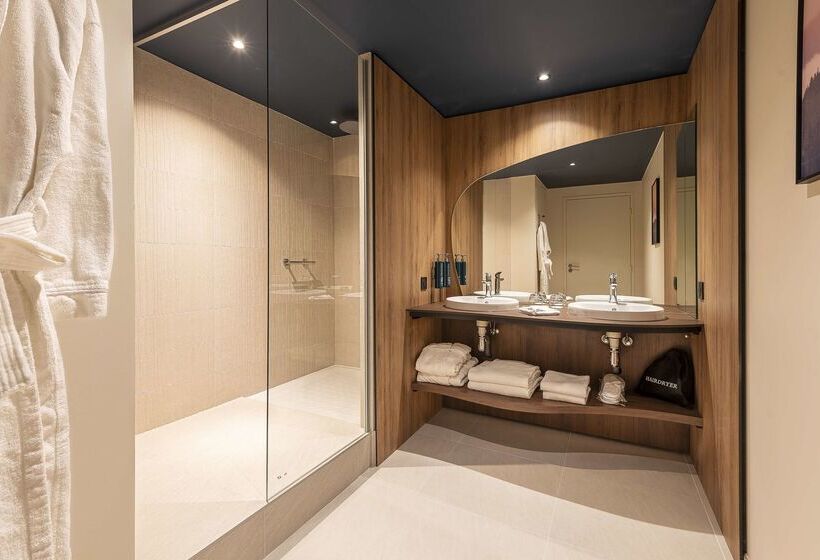 ホテル Doubletree By Hilton Lyon Eurexpo & Spa