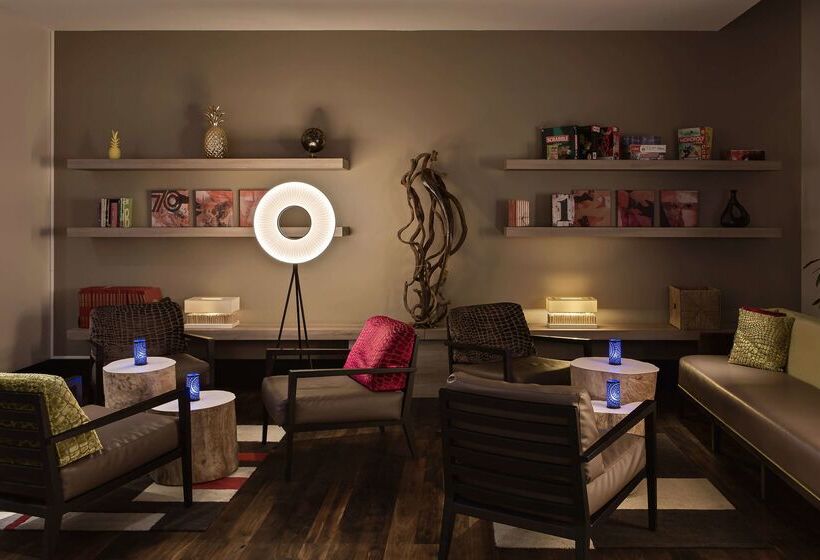 ホテル Doubletree By Hilton Lyon Eurexpo & Spa