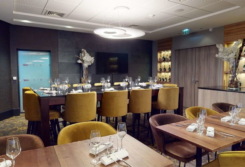 ホテル Doubletree By Hilton Lyon Eurexpo & Spa