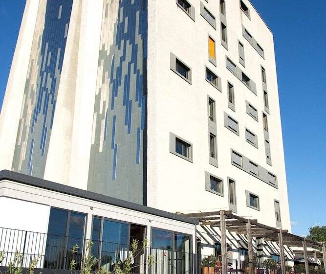 ホテル Doubletree By Hilton Lyon Eurexpo & Spa