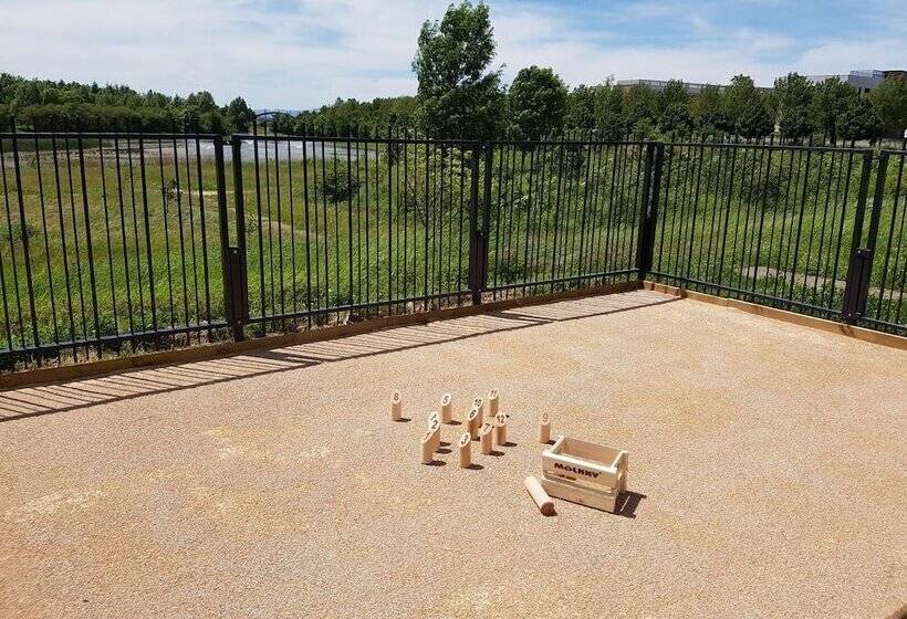 ホテル Doubletree By Hilton Lyon Eurexpo & Spa