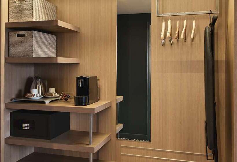 ホテル Doubletree By Hilton Lyon Eurexpo & Spa