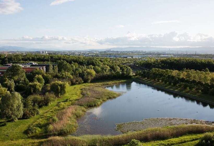 ホテル Doubletree By Hilton Lyon Eurexpo & Spa