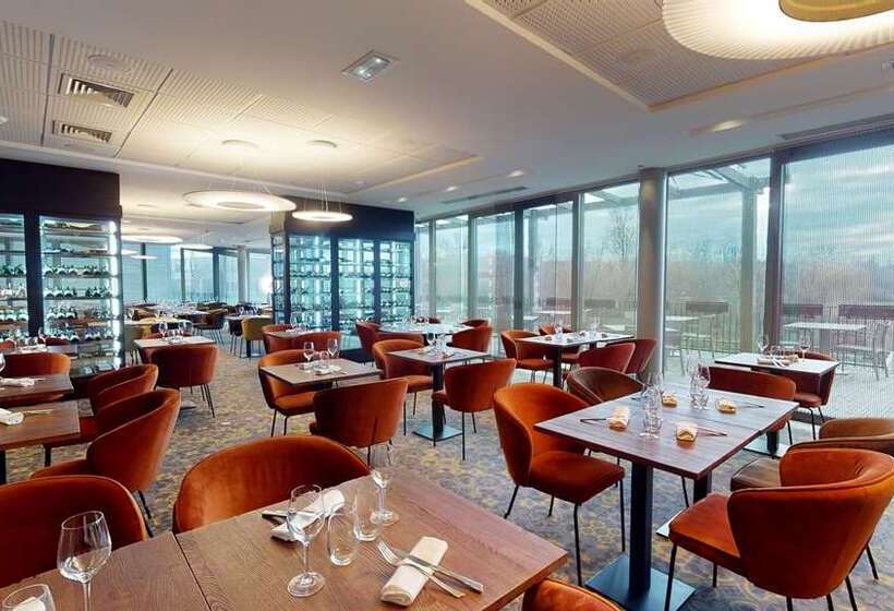 ホテル Doubletree By Hilton Lyon Eurexpo & Spa