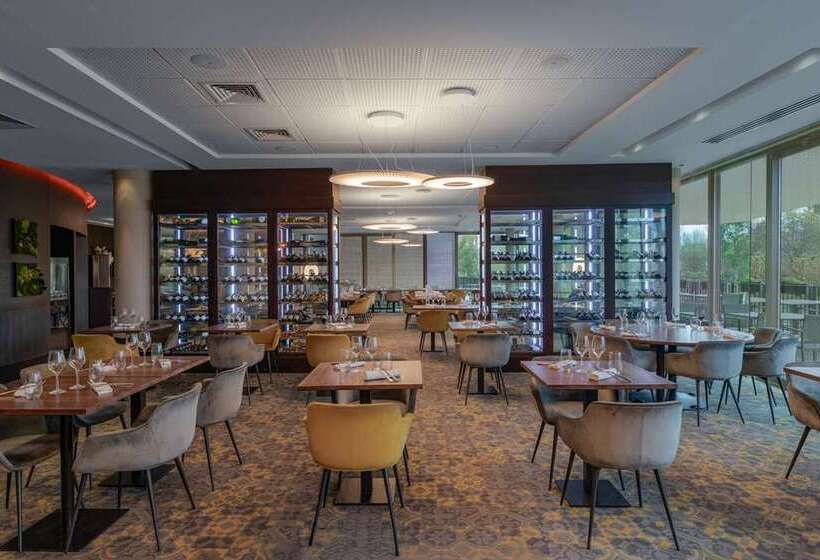 ホテル Doubletree By Hilton Lyon Eurexpo & Spa